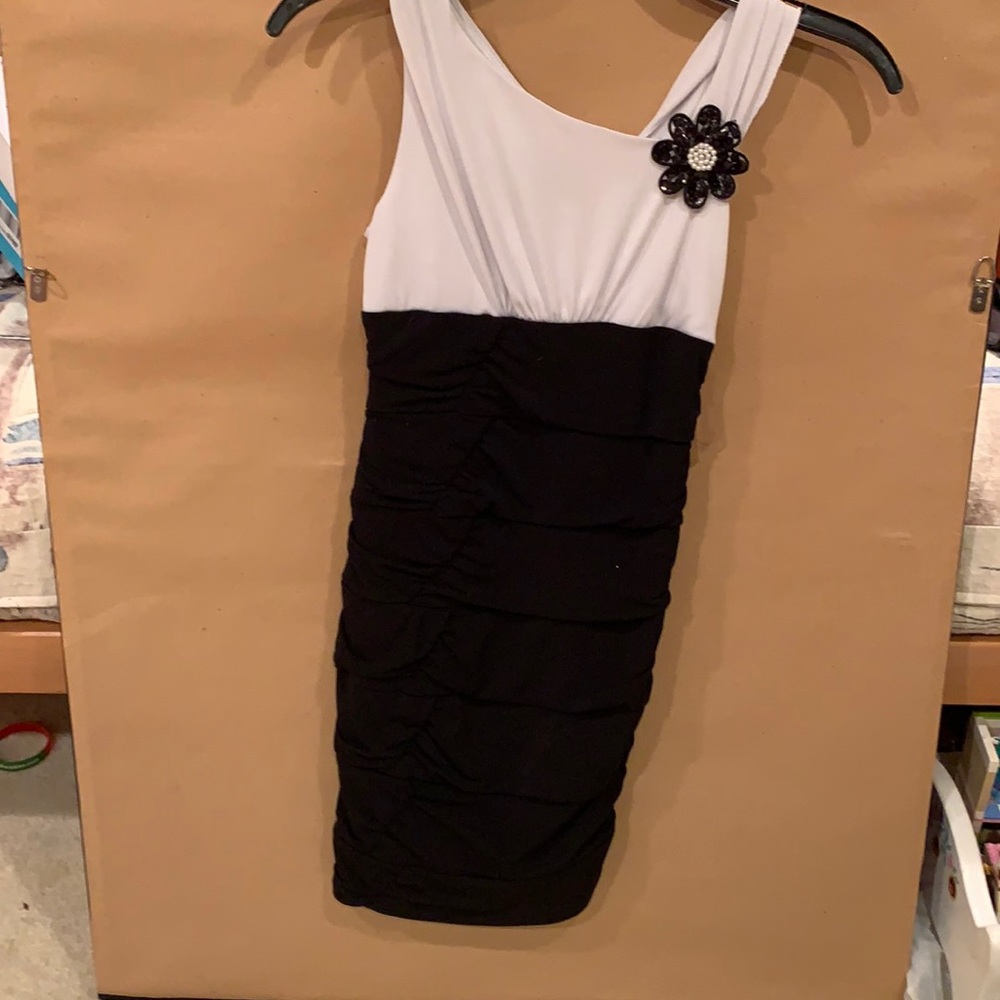 Girls special occasion dress, size 10